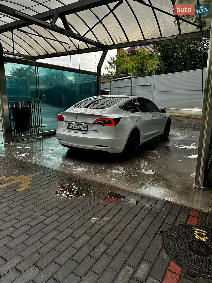 Tesla Model 3 2019 photo 5