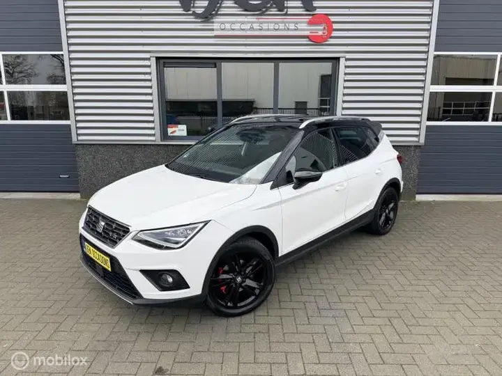 Seat Arona 2020 photo 3