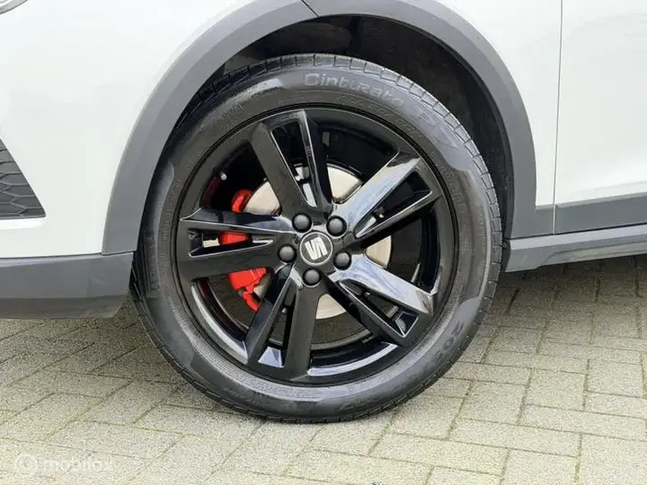 Seat Arona 2020 photo 2
