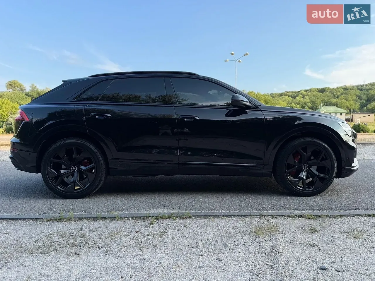 Audi Q8 2020 photo 2