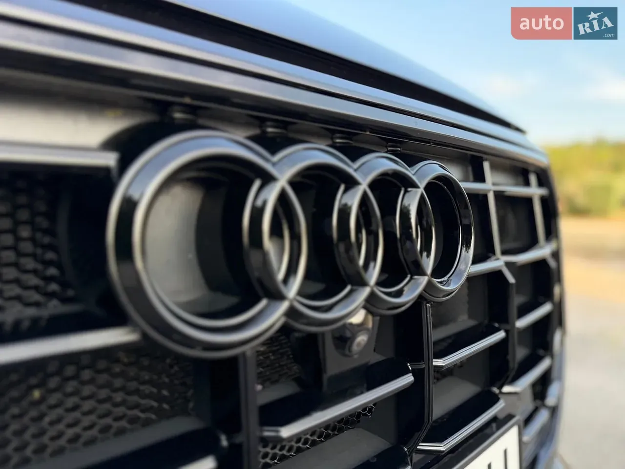 Audi Q8 2020 photo 5