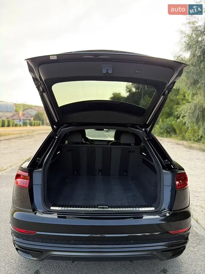 Audi Q8 2020 photo 4