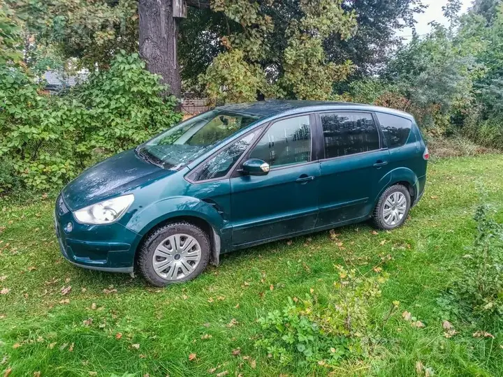 Ford S-Max