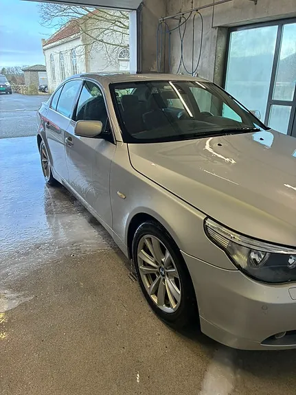 BMW 520I 2004 photo 2