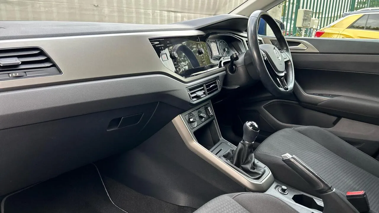 Volkswagen Polo 2020 photo 2