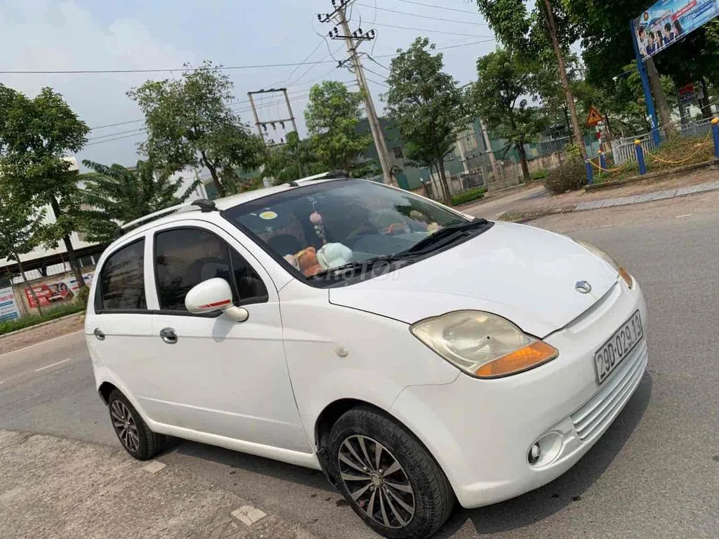 Chevrolet Spark 2010 photo 3
