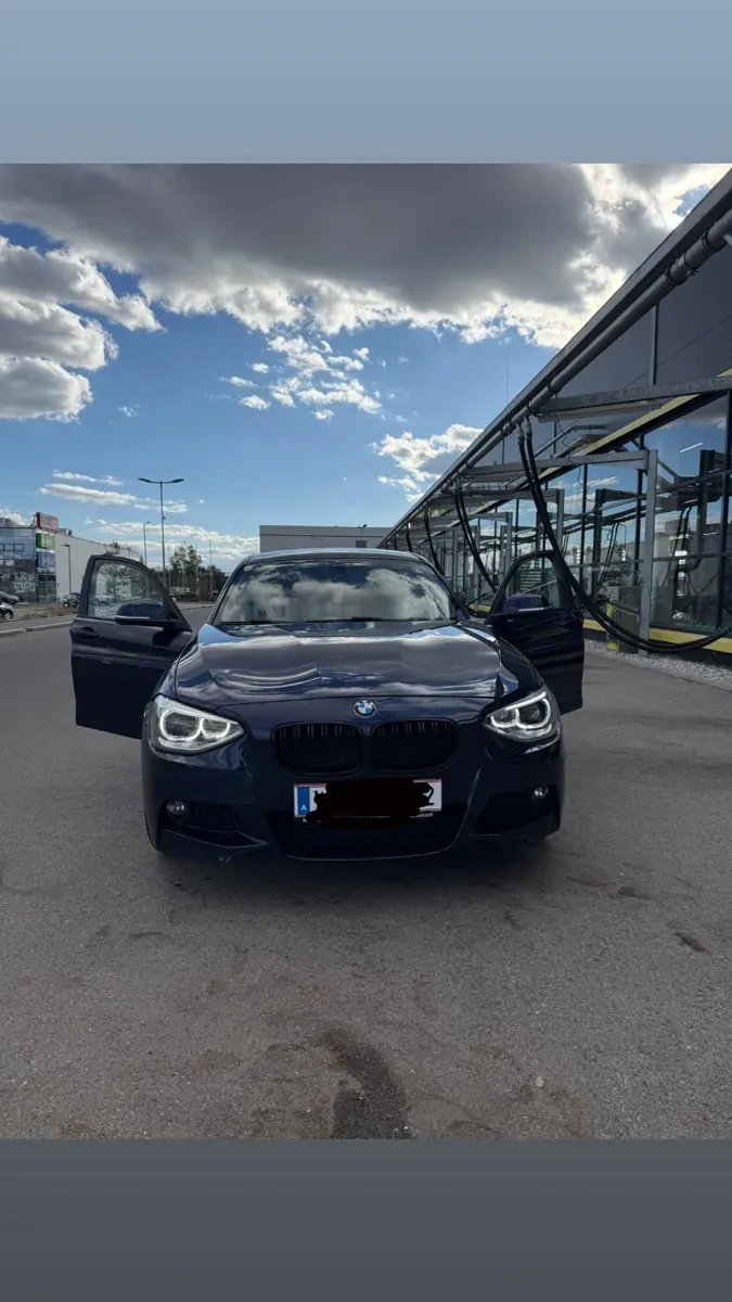 BMW 1 Series 2013 photo 2