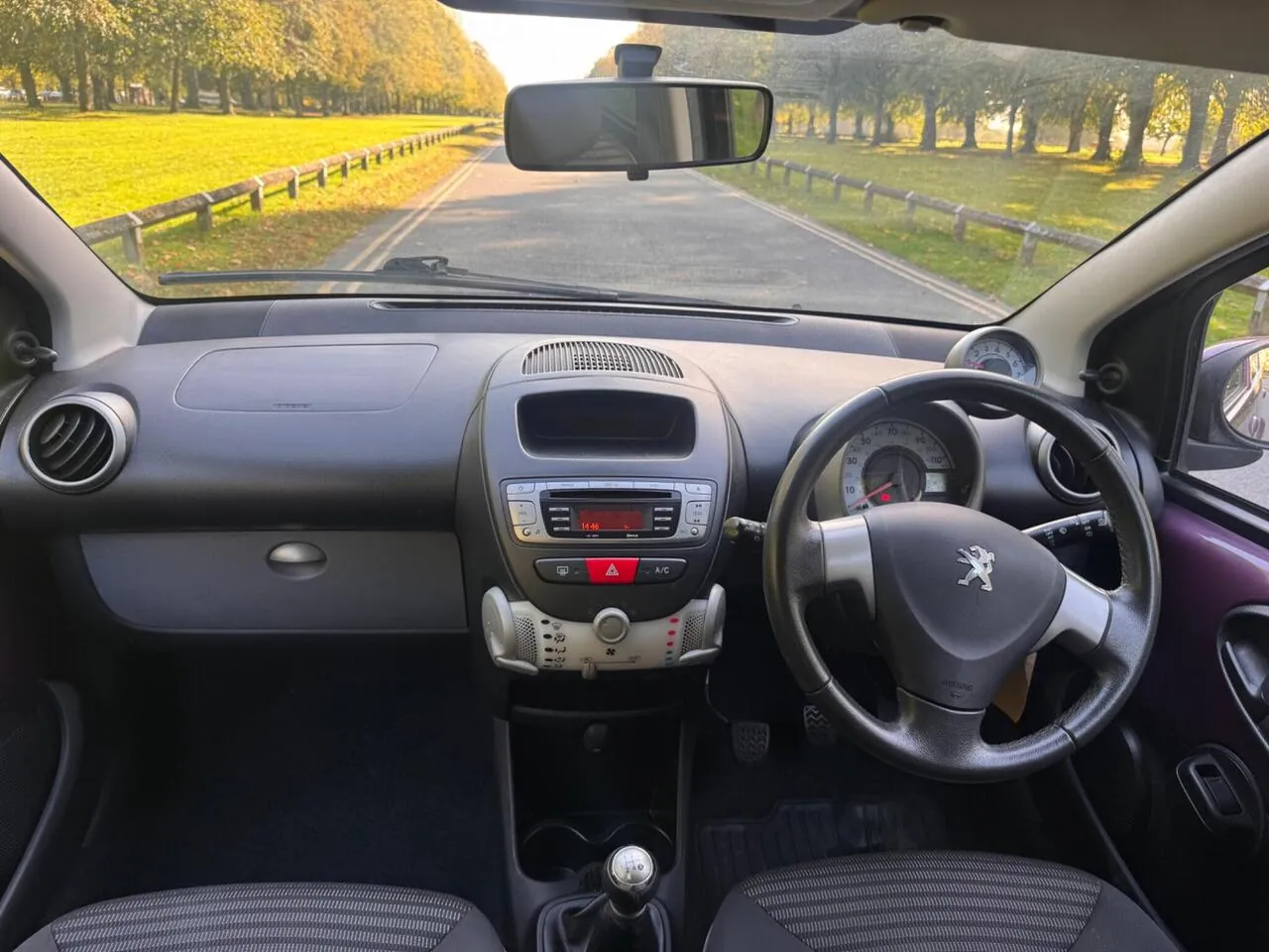 Peugeot 107 2013 photo 5