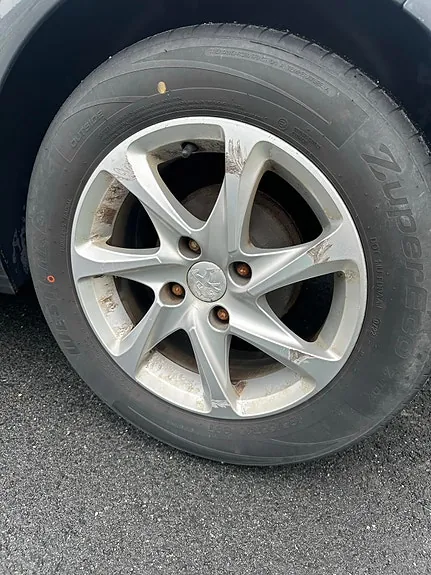 Peugeot 208 2013 photo 5