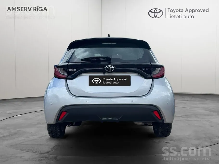 Toyota Yaris 2025 photo 4