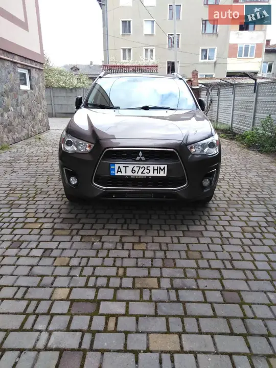 Mitsubishi Asx 2014 photo 2