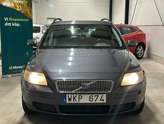 Volvo V50 2005 photo 2