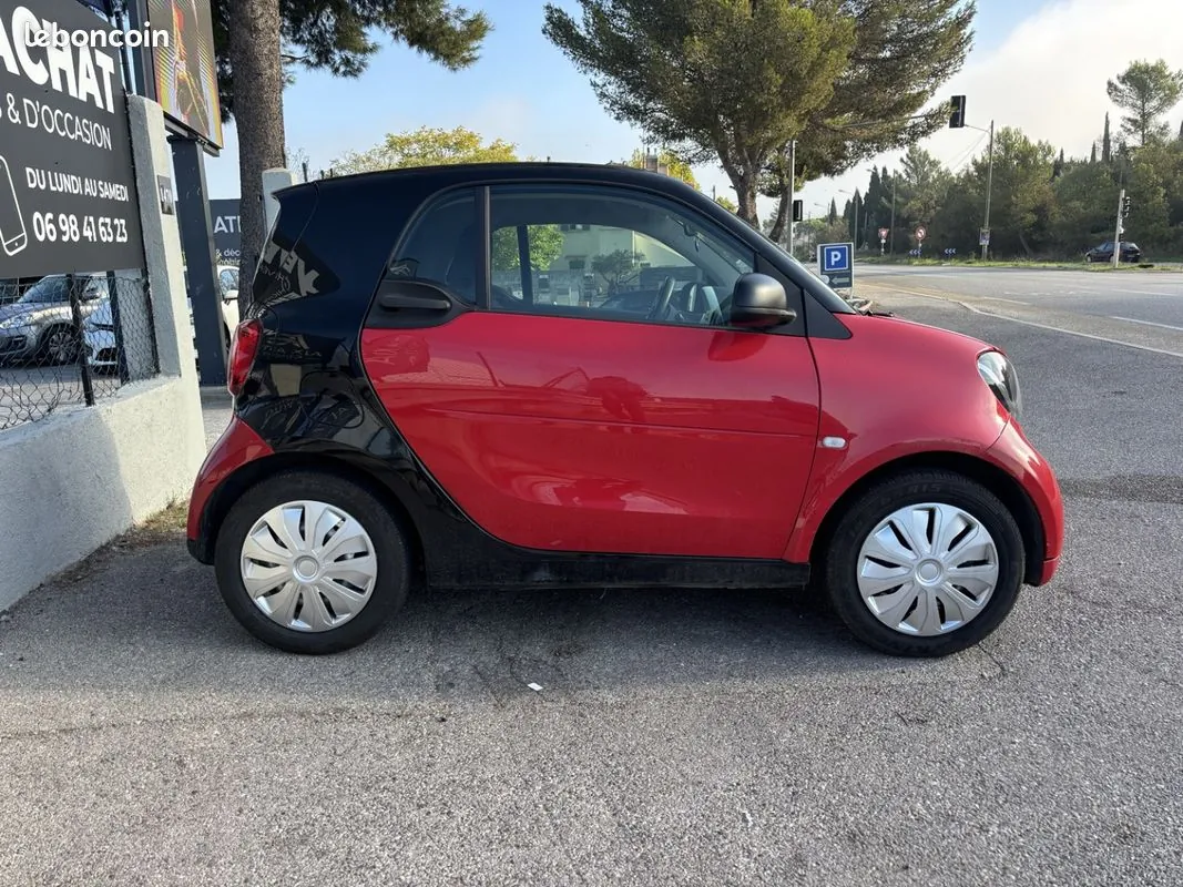 Smart Fortwo 2018 photo 4
