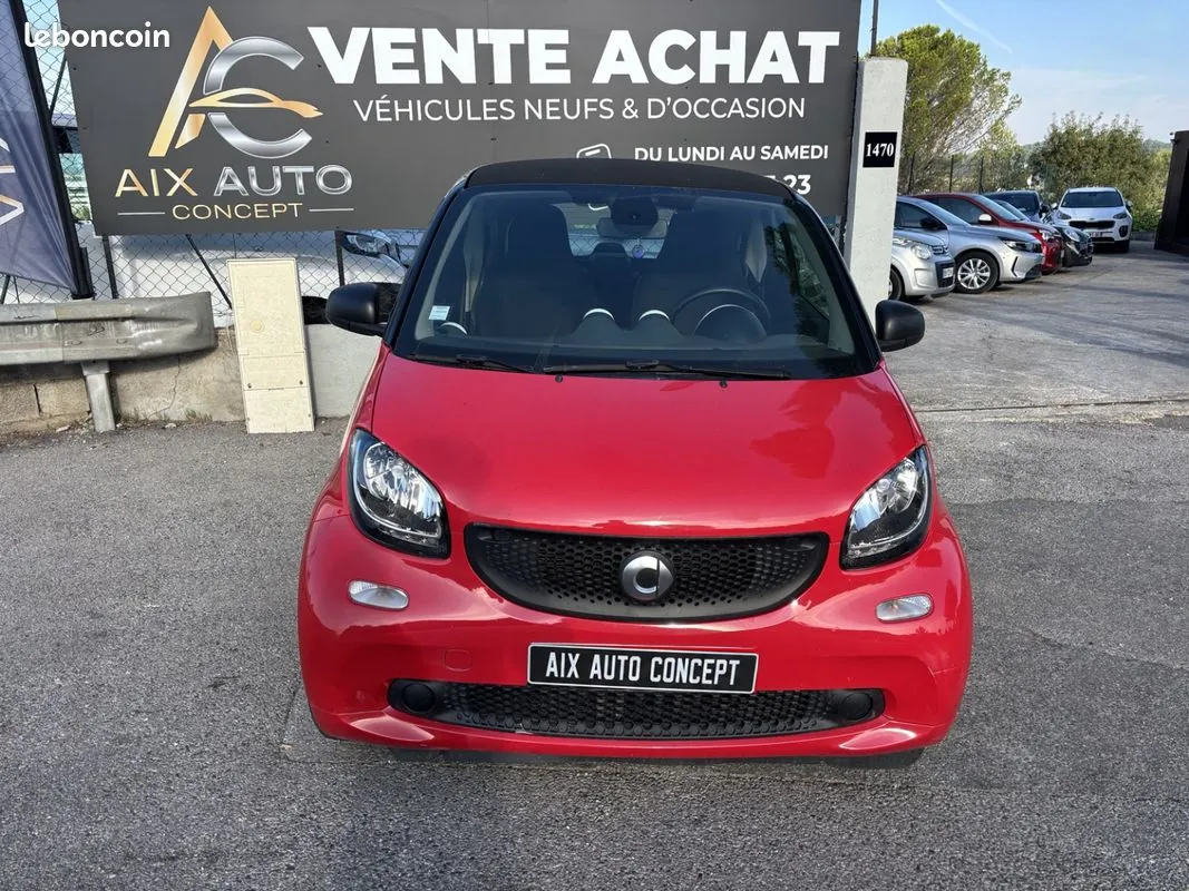 Smart Fortwo 2018 photo 2