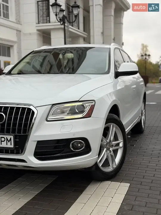 Audi Q5 2012 photo 3