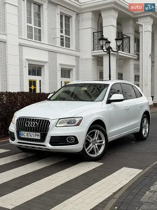 Audi Q5 2012 photo 2