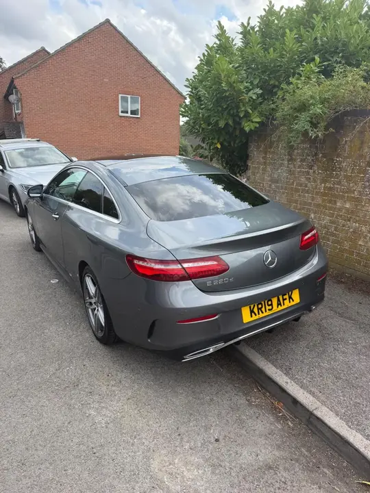 Mercedes-Benz E-Class 2019 photo 5