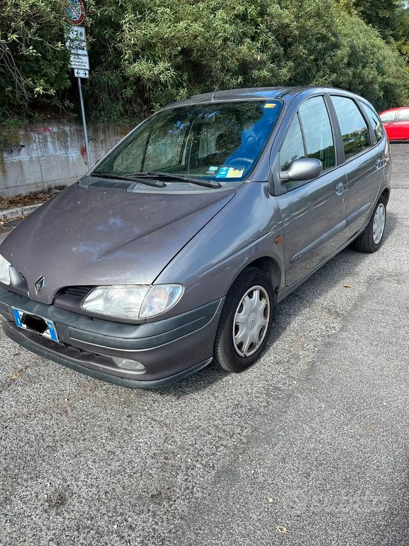 Renault Megane Scenic