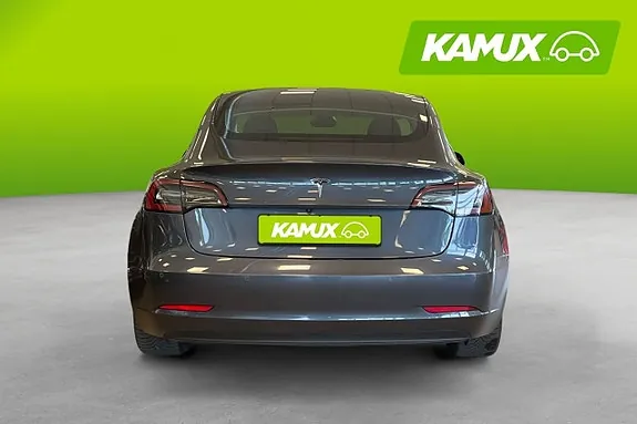 Tesla Model 3 2020 photo 5