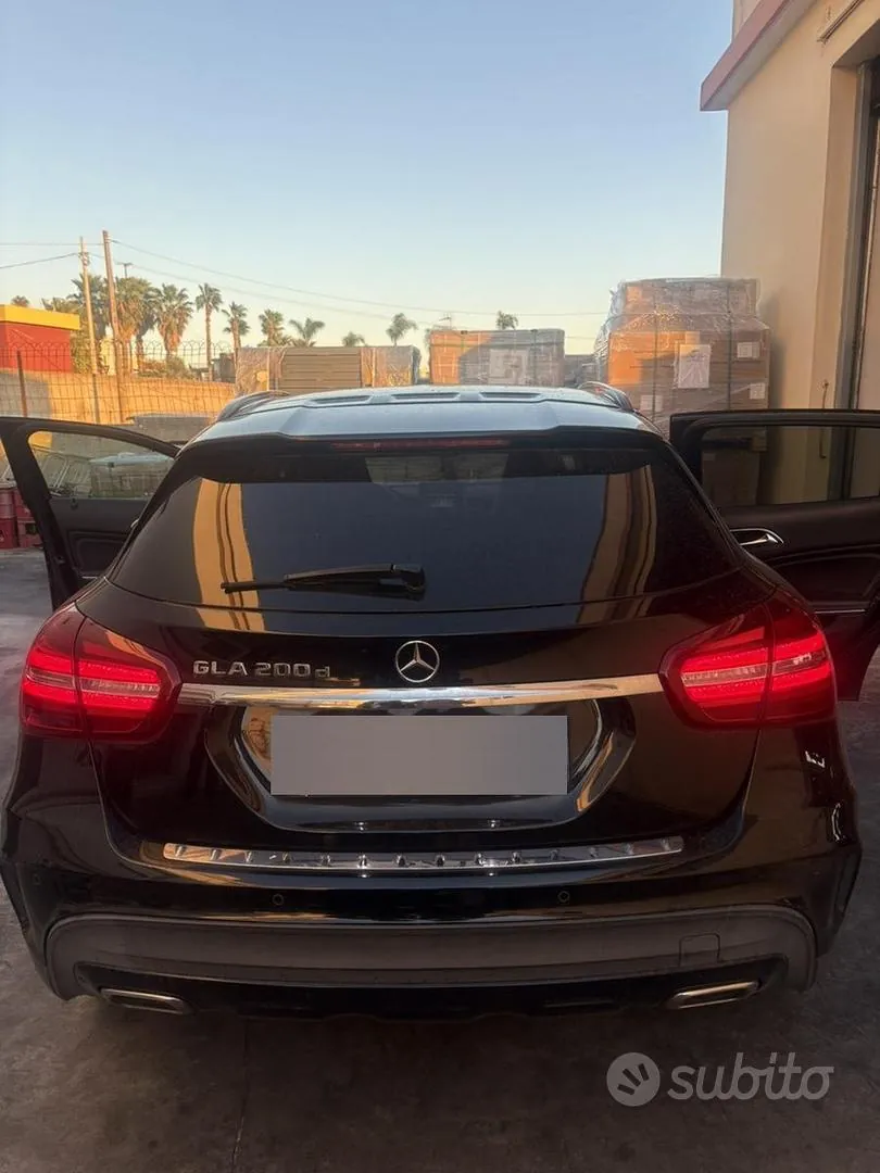 Mercedes-Benz Gla 2018 photo 5