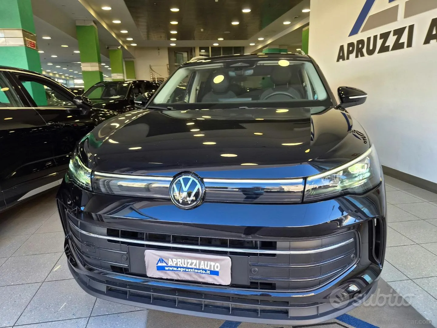 Volkswagen Tiguan 2024 photo 2