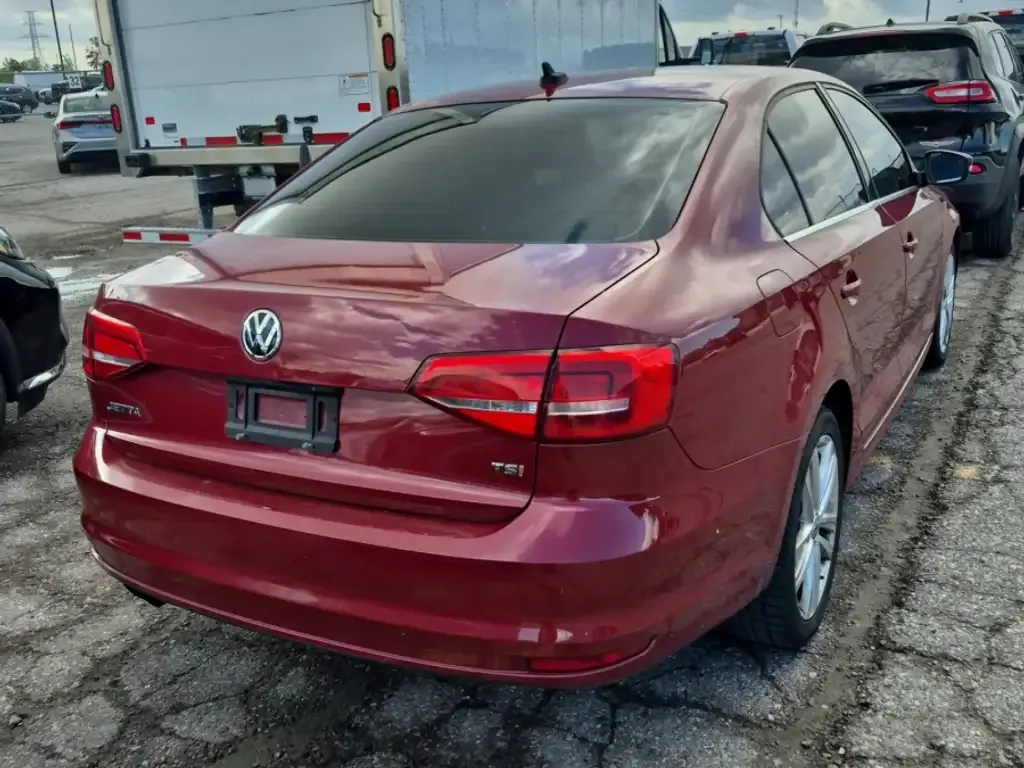 Volkswagen Jetta 2015 photo 3