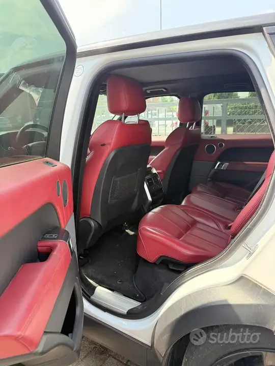 Land Rover Range Rover Sport 2015 photo 5