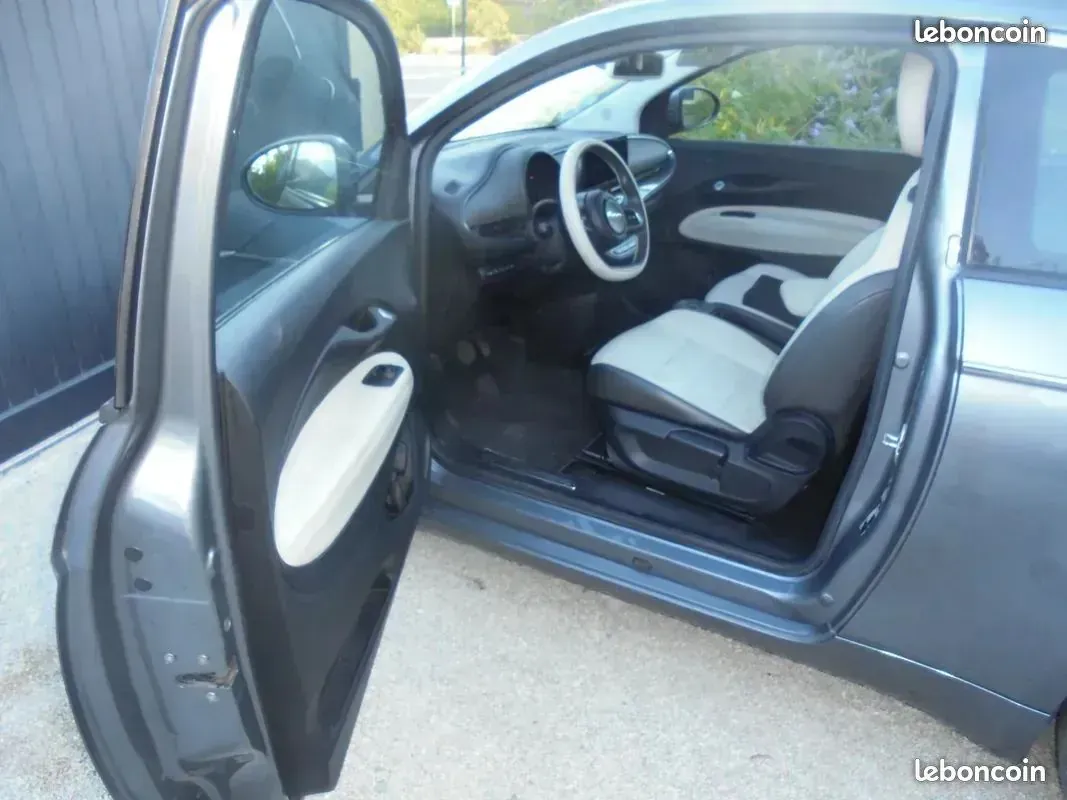 Fiat 500 2022 photo 2