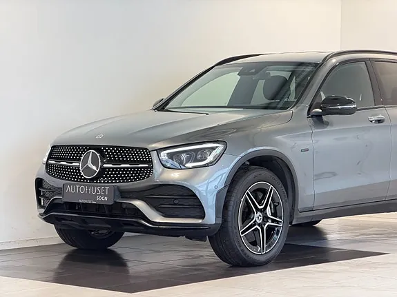 Mercedes-Benz Glc300 De 2021 photo 2