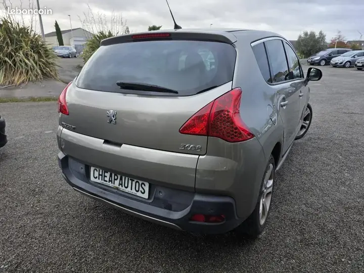 Peugeot 3008 2011 photo 3
