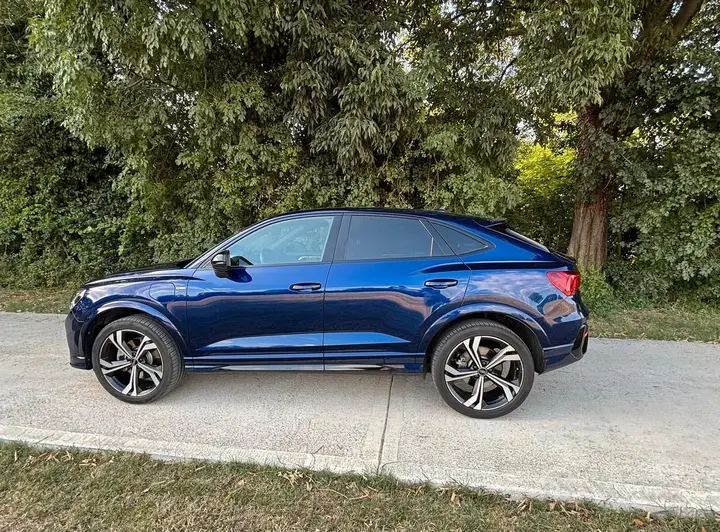 Audi Q3 2024 photo 2