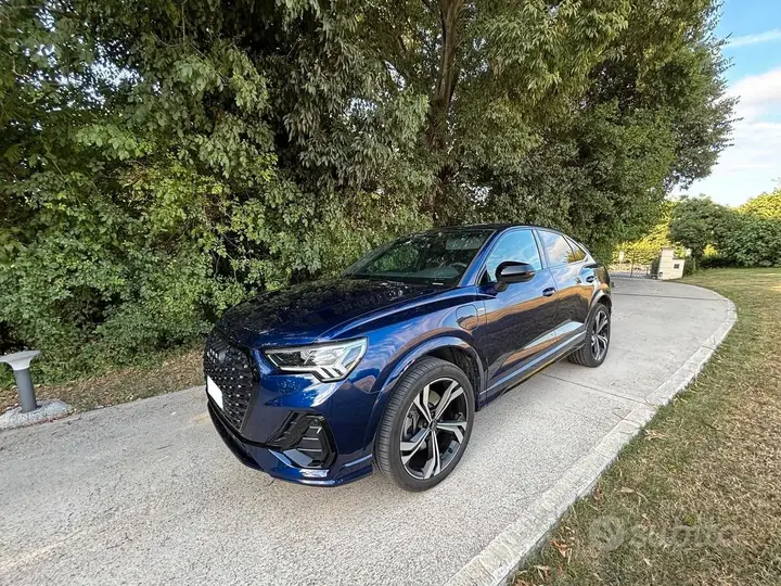 Audi Q3 2024 photo 3