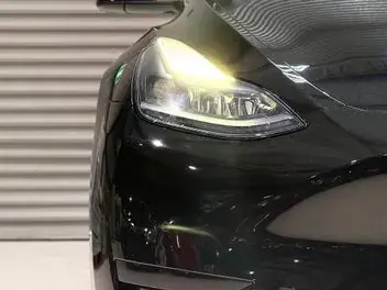 Tesla Model Y 2023 photo 5
