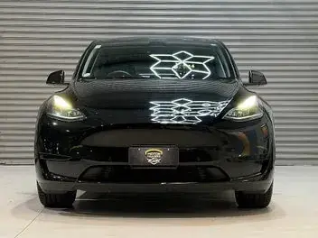 Tesla Model Y 2023 photo 4