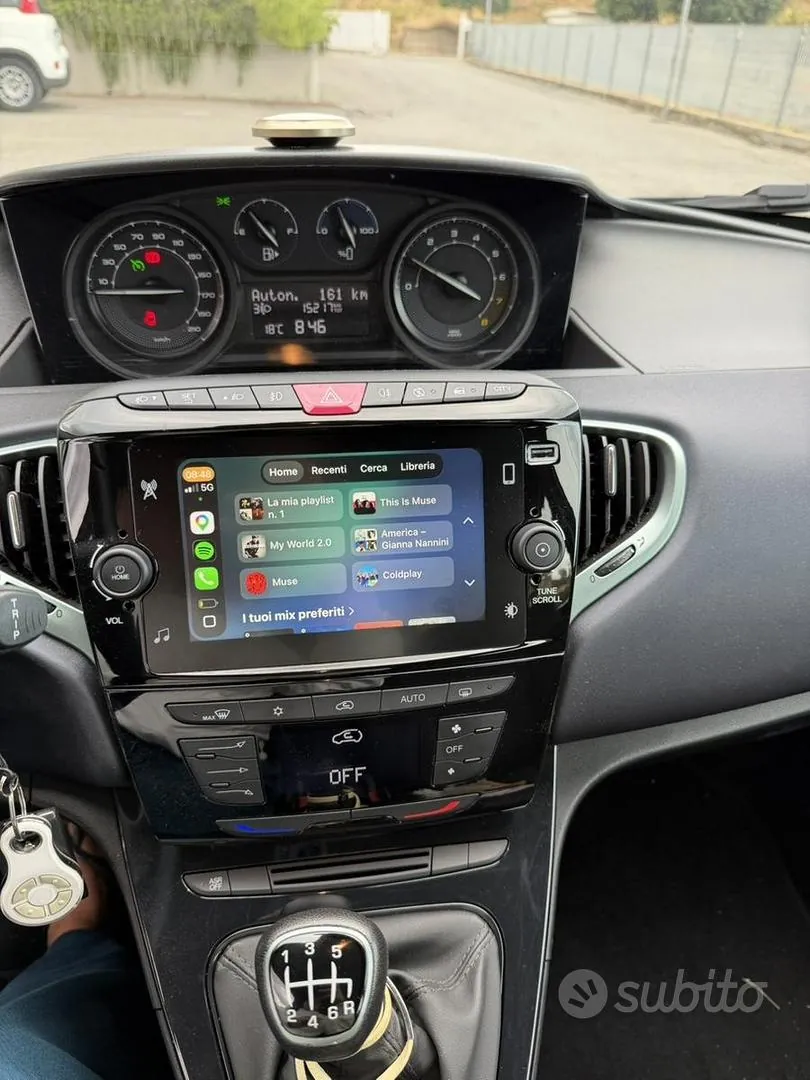 Lancia Ypsilon 2024 photo 4