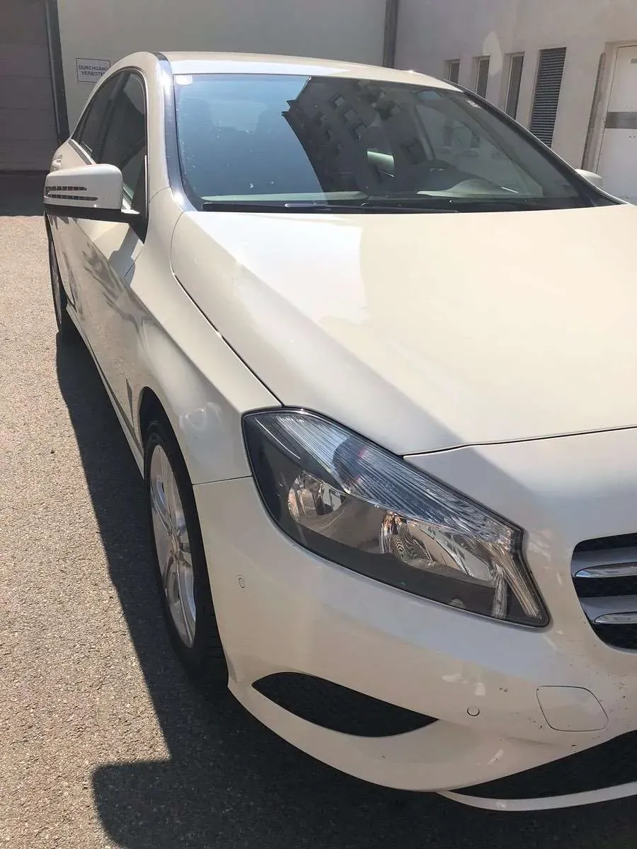 Mercedes-Benz A-Class 2013 photo 3