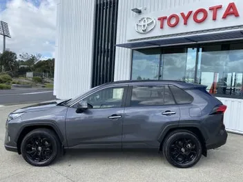Toyota Rav4 2024 photo 3