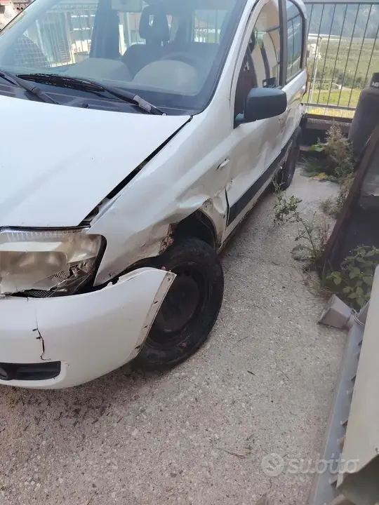 Fiat Panda 2006 photo 4
