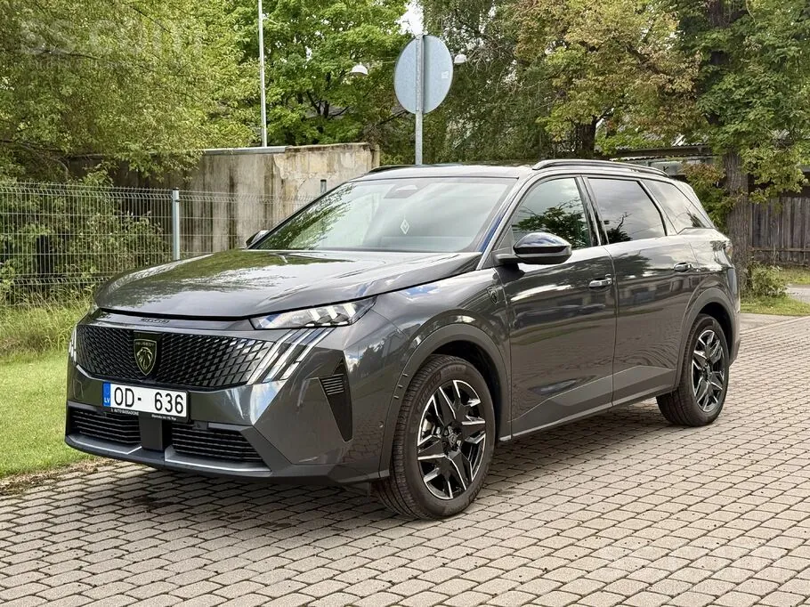 Peugeot 5008 2025 photo 2