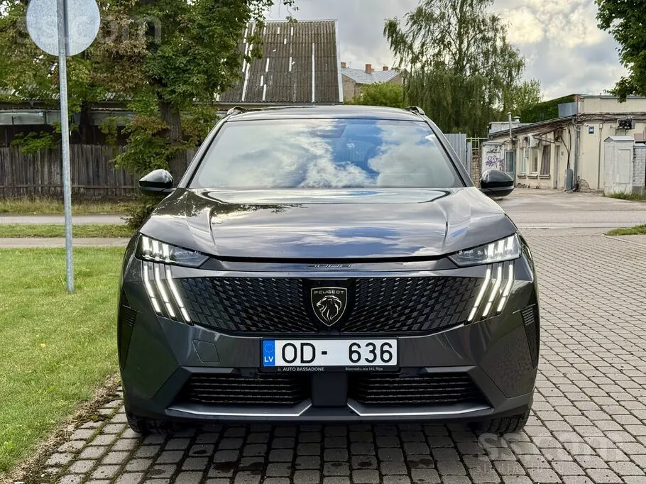 Peugeot 5008 2025 photo 3