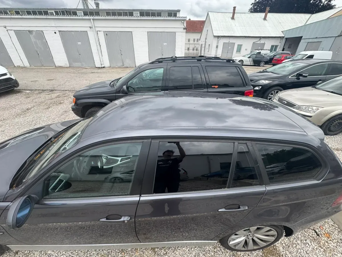BMW 3 Series 2008 photo 3