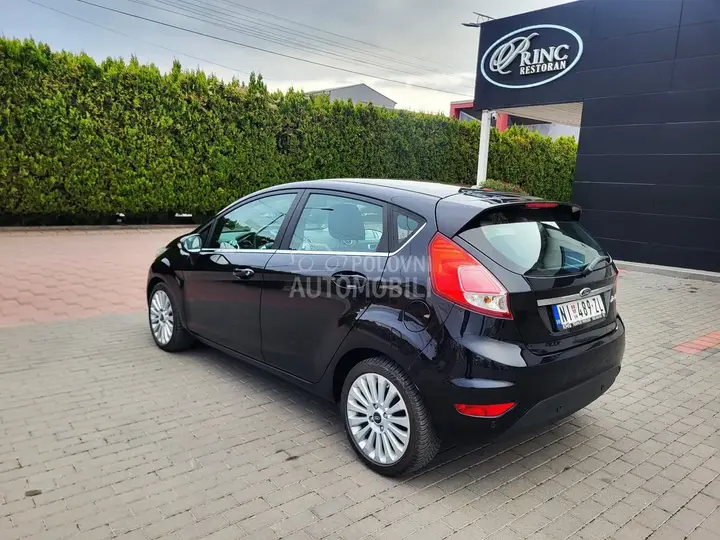 Ford Fiesta 2016 photo 5