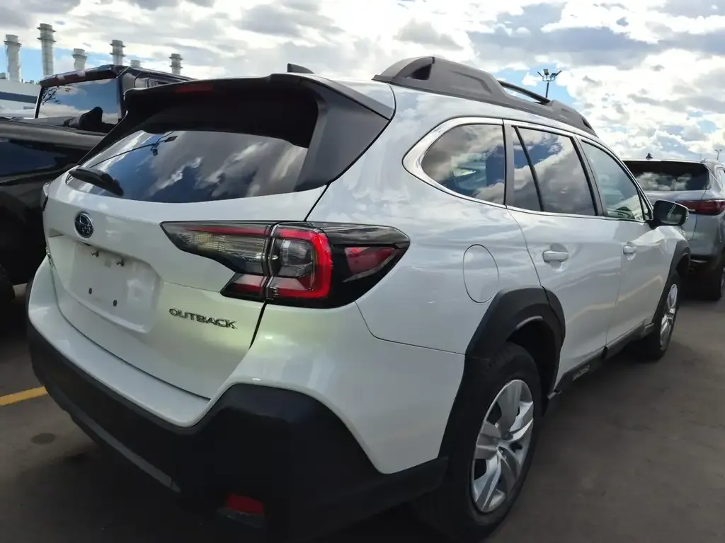 Subaru Outback 2024 photo 4
