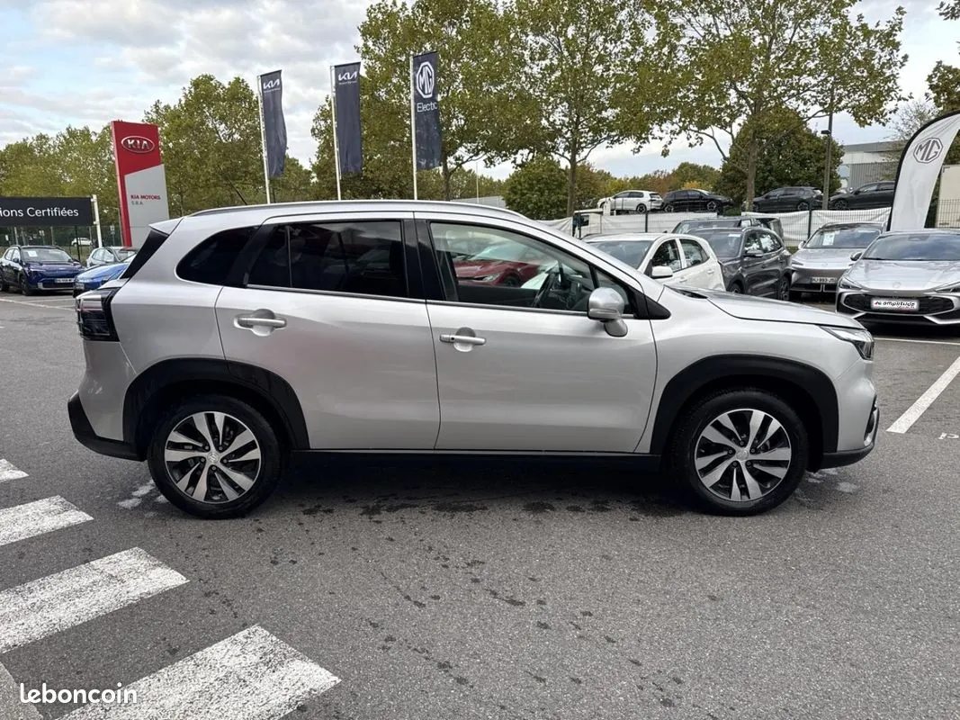 Suzuki S-Cross 2024 photo 4