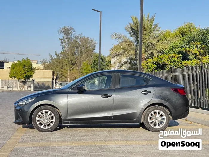 Mazda 2 Sport 2016 photo 3