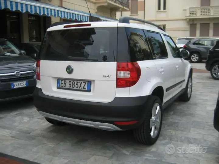 Skoda Yeti 2010 photo 2
