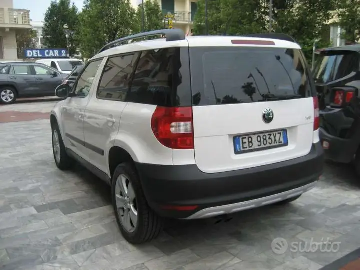 Skoda Yeti 2010 photo 5