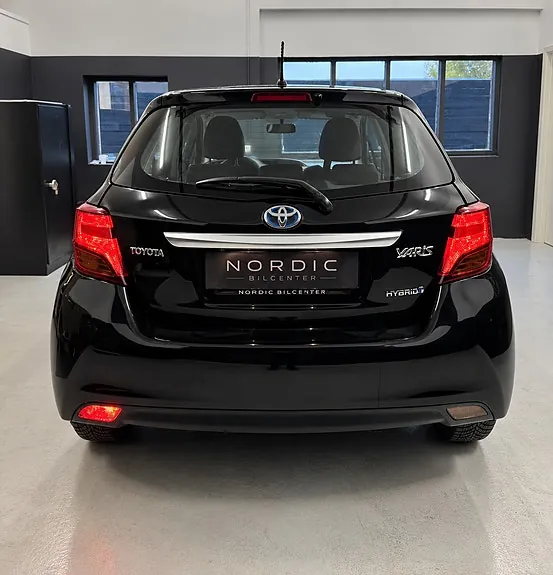 Toyota Yaris 2016 photo 5