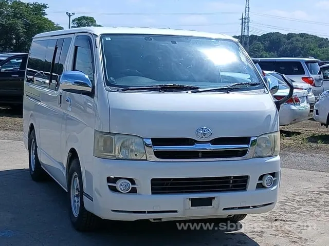 Toyota Regius Ace
