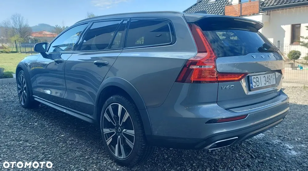 Volvo V60 2020 photo 4